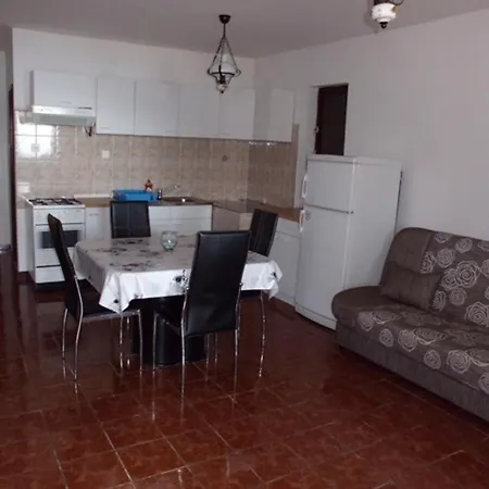 Holiday Dragisina 12150 Holiday home *